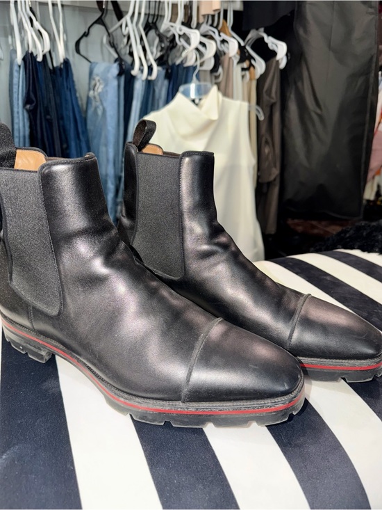 Christian Louboutin Other - Christian Louboutin Black Leather Chukka Boots with Red Sole Accent